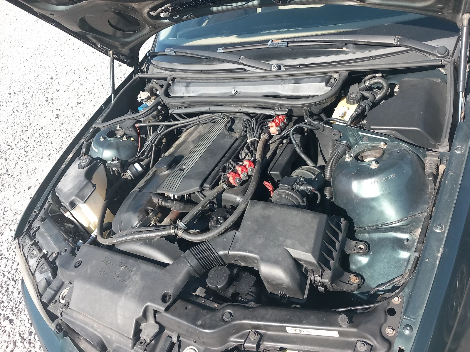 BMW 320 E46, снимка 15 - Автомобили и джипове - 55246378