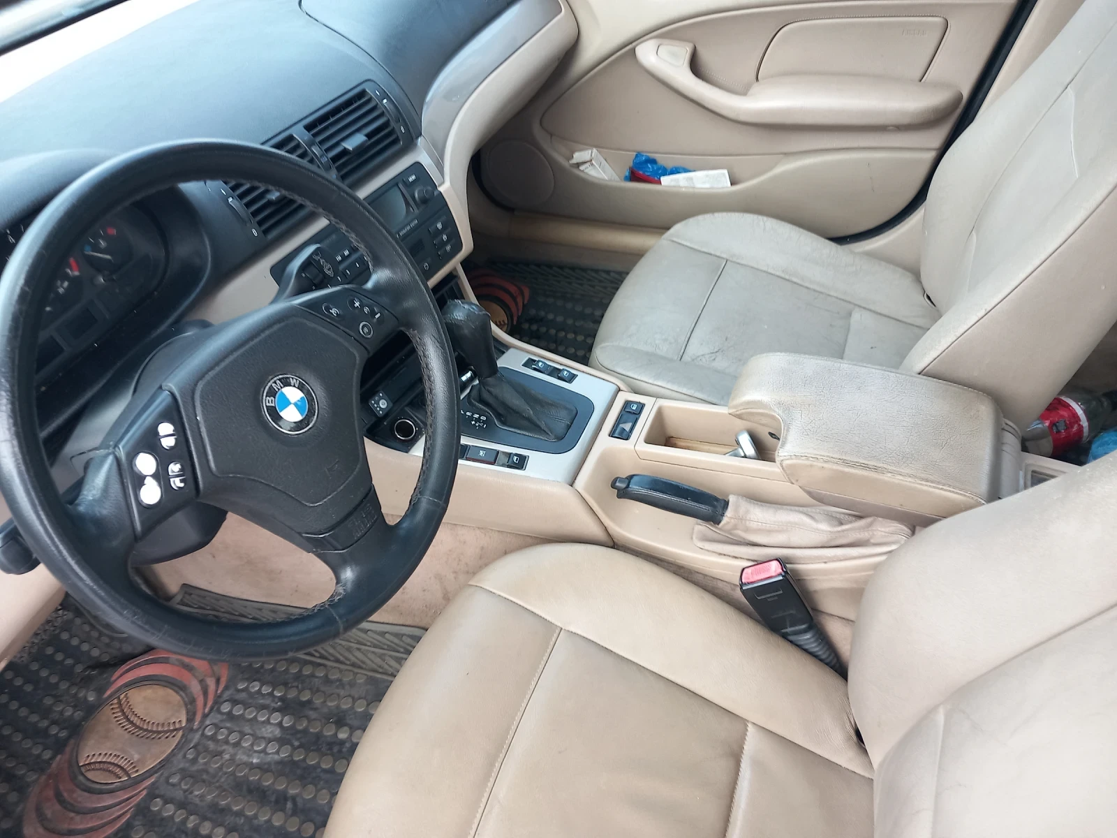 BMW 320 E46, снимка 5 - Автомобили и джипове - 55246378