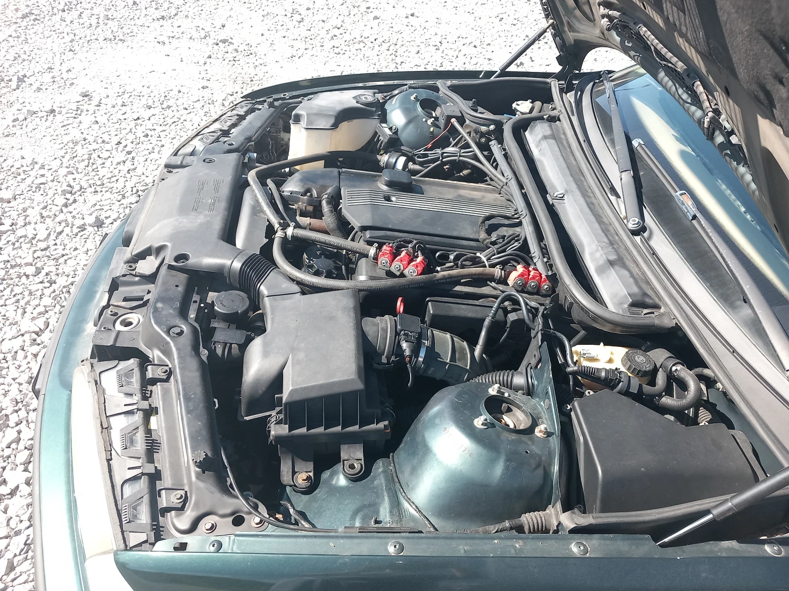 BMW 320 E46, снимка 14 - Автомобили и джипове - 55246378