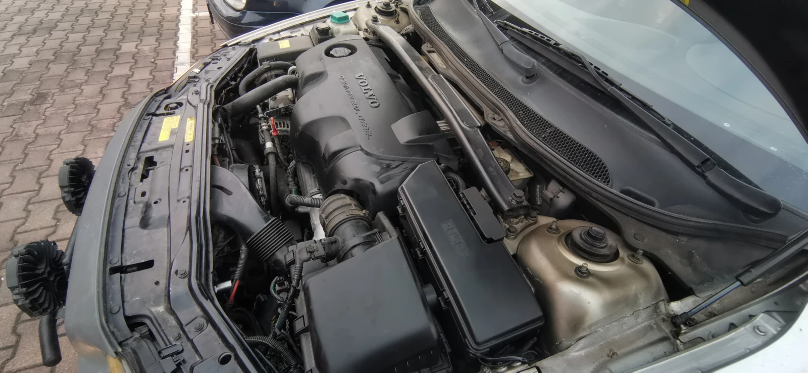 Volvo Xc70 2.4 D5, снимка 12 - Автомобили и джипове - 55976689