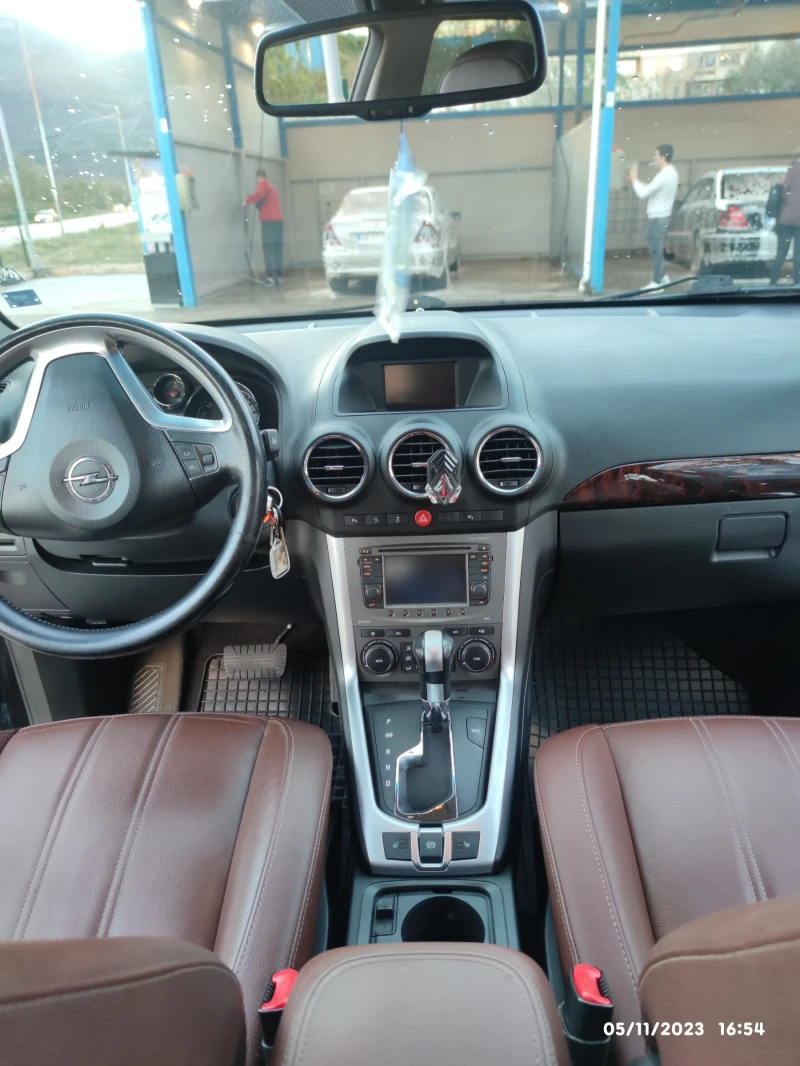 Opel Antara, снимка 9 - Автомобили и джипове - 49223524