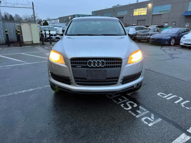 Audi Q7 * 3.6L * CARFAX * ЦЕНА ДО БГ, снимка 5 - Автомобили и джипове - 53043009
