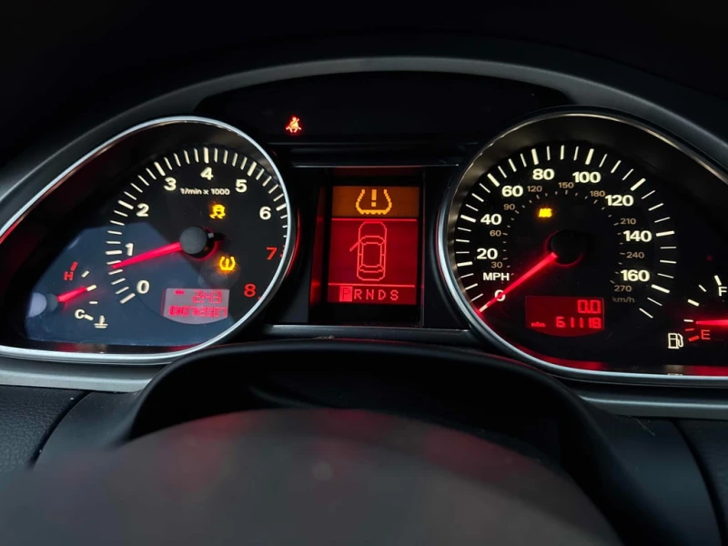 Audi Q7 * 3.6L * CARFAX * ЦЕНА ДО БГ, снимка 8 - Автомобили и джипове - 53043009