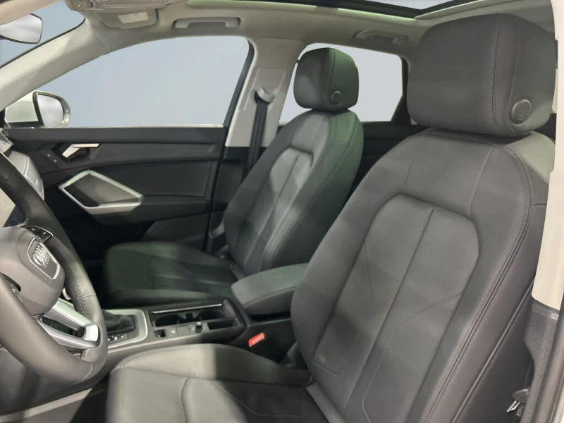 Audi Q3 Q3 quattro 40 TFSI* АвтоКредит* (Цена до БГ) , снимка 13 - Автомобили и джипове - 53376446