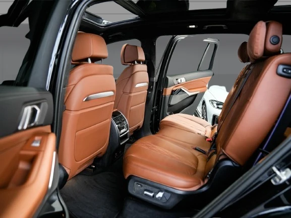 BMW X7 40d xDrive = M-Sport Pro = Exclusive  | Mobile.bg   13