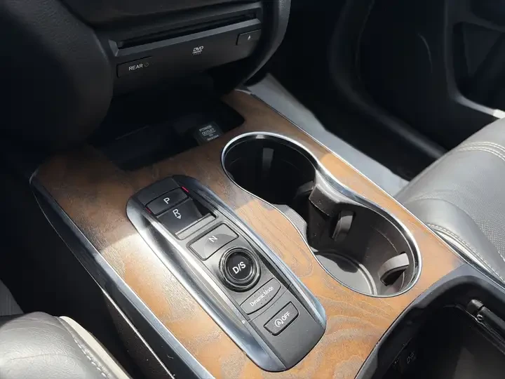 Acura Mdx ELITE* 6+ 1* ПОДГРЕВ* ПАНОРАМА, снимка 15 - Автомобили и джипове - 55044889