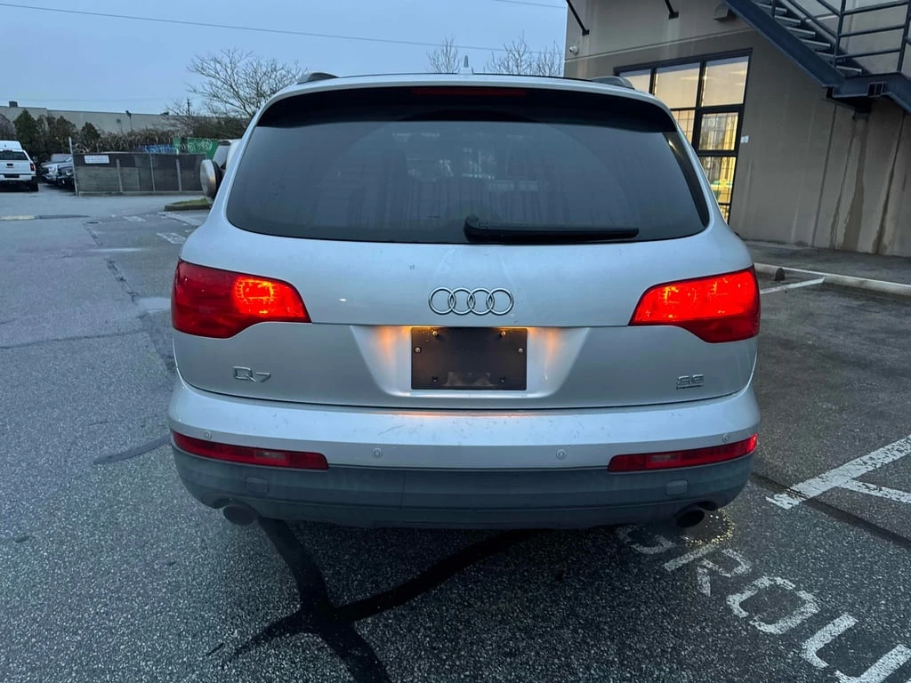 Audi Q7 * 3.6L * CARFAX * ЦЕНА ДО БГ - изображение 4