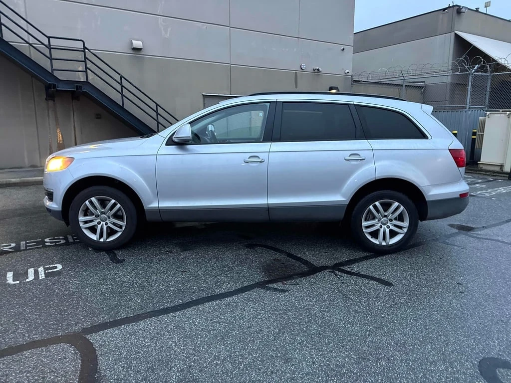 Audi Q7 * 3.6L * CARFAX * ЦЕНА ДО БГ - изображение 2