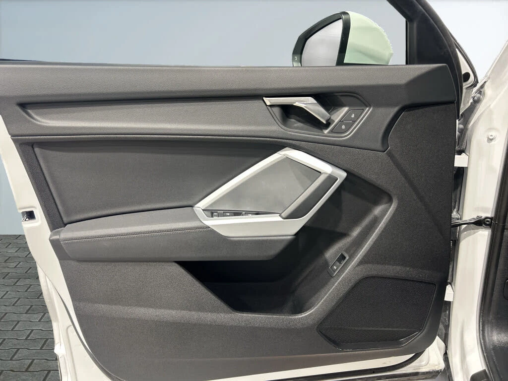 Audi Q3 Q3 quattro 40 TFSI* ����������* (���� �� ��)  | Mobile.bg � ����������� 11