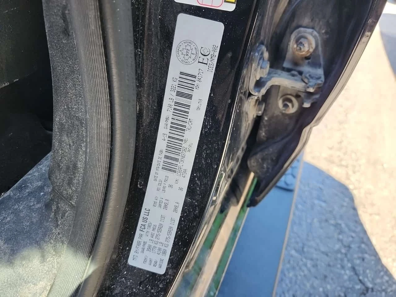 Dodge RAM 1500 SPORT/CARFAX/2 Ключа/Подгрев/Нави/5.7 Хеми, снимка 14 - Автомобили и джипове - 54034308