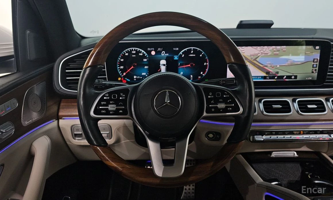 Mercedes-Benz GLS 400, снимка 13 - Автомобили и джипове - 55154511
