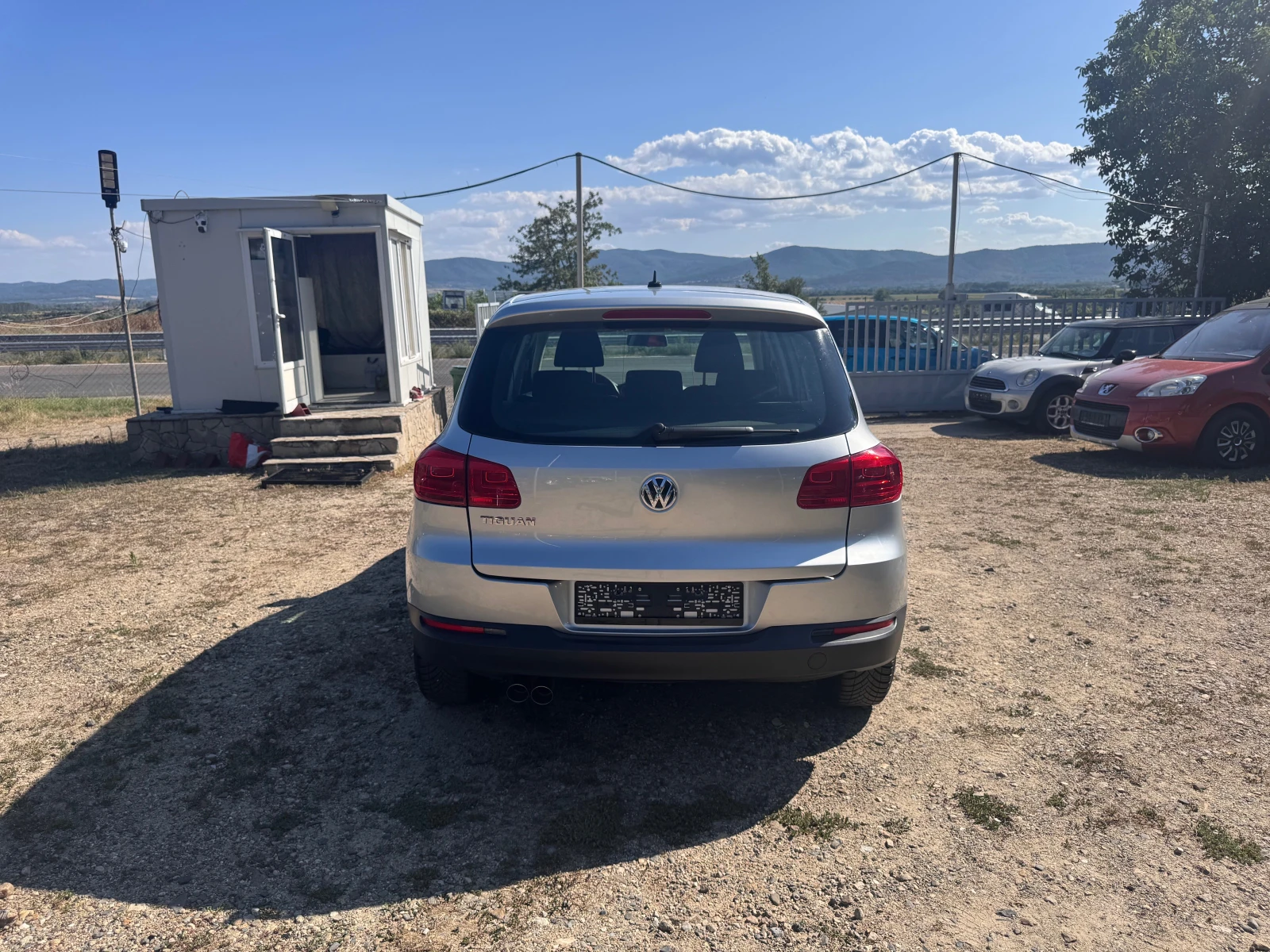 VW Tiguan 2.0TDI 195060km.100%, снимка 6 - Автомобили и джипове - 55453292