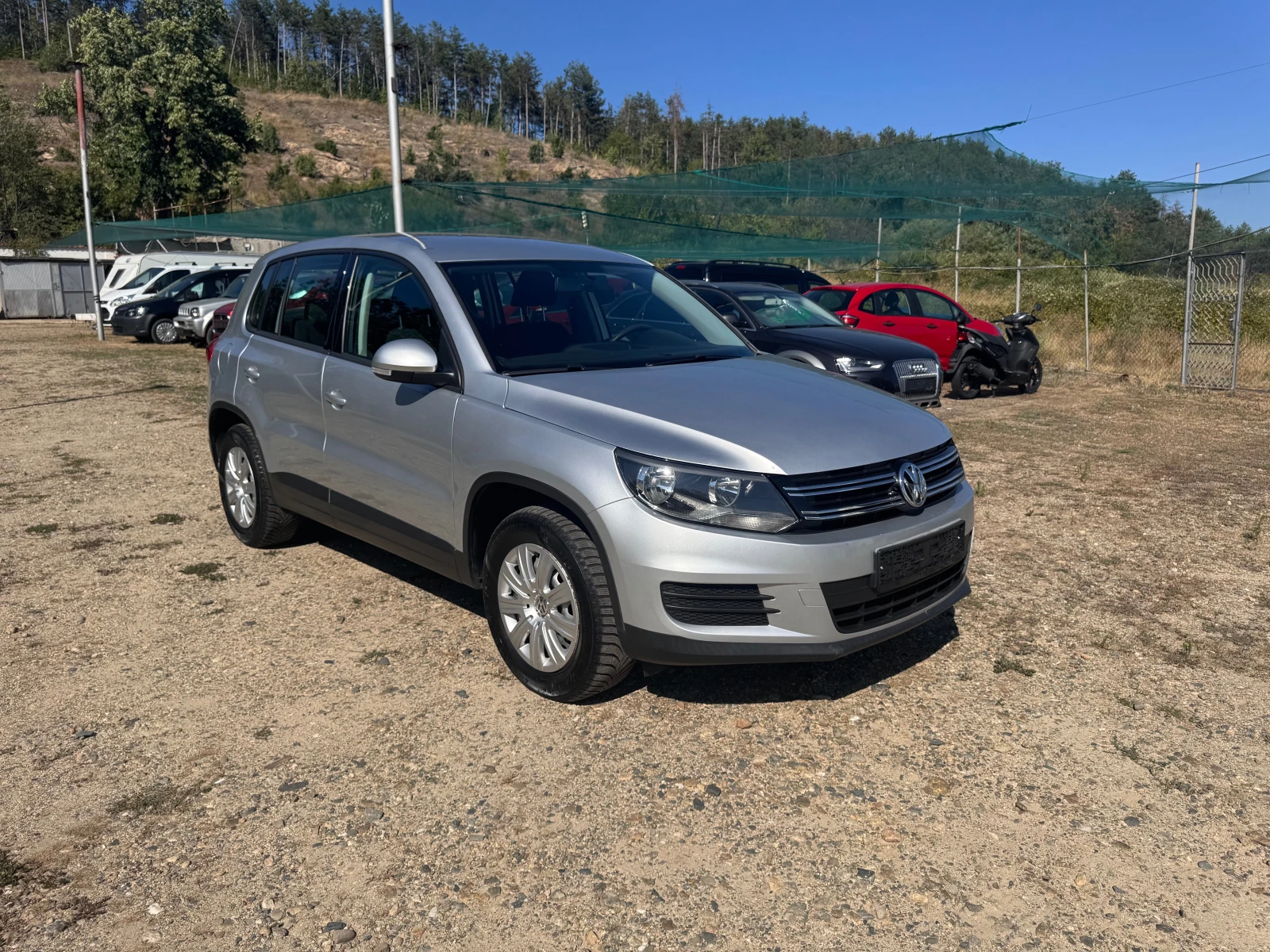 VW Tiguan 2.0TDI 195060km.100%, снимка 2 - Автомобили и джипове - 55453292