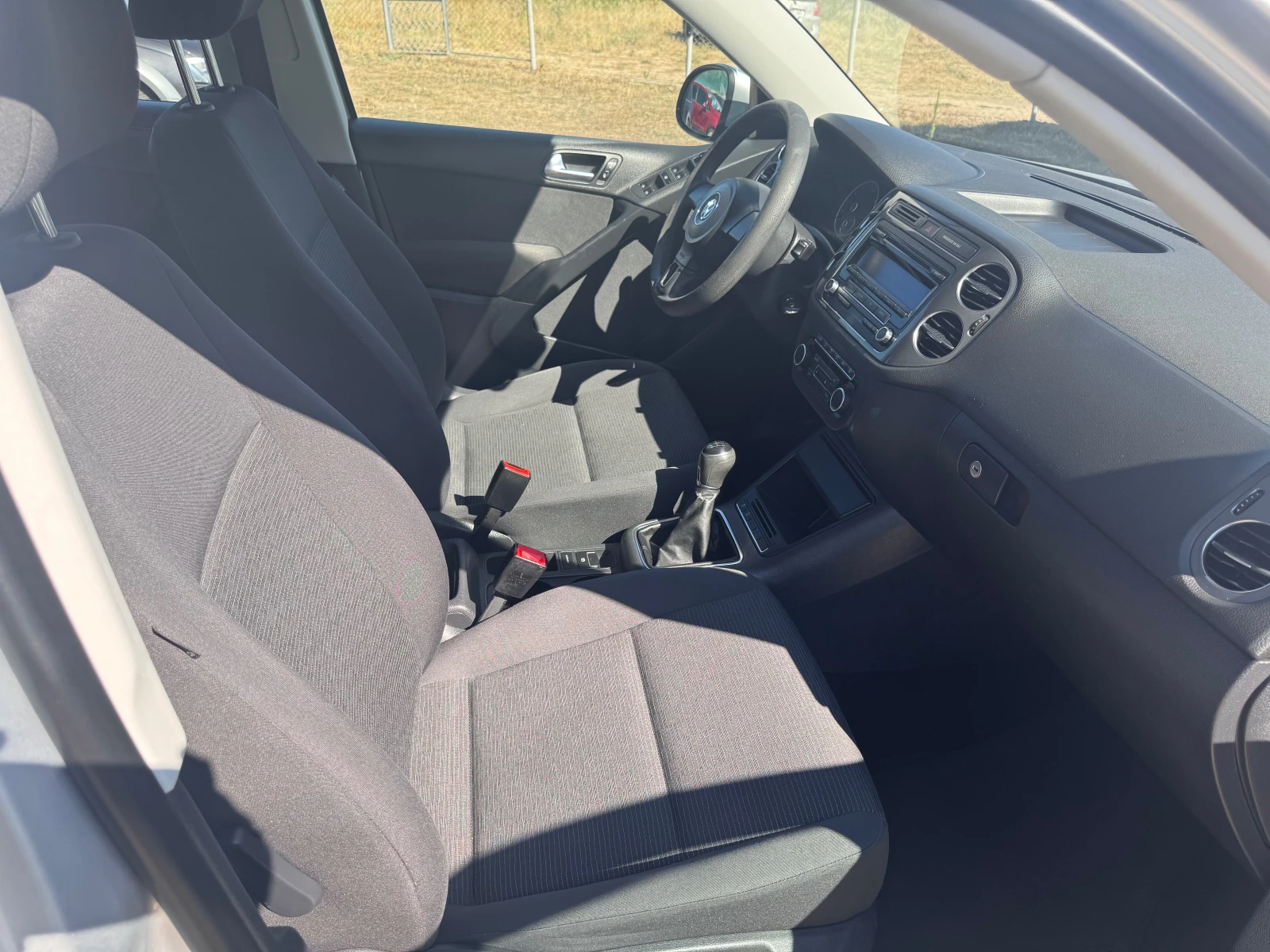 VW Tiguan 2.0TDI 195060km.100%, снимка 12 - Автомобили и джипове - 55453292
