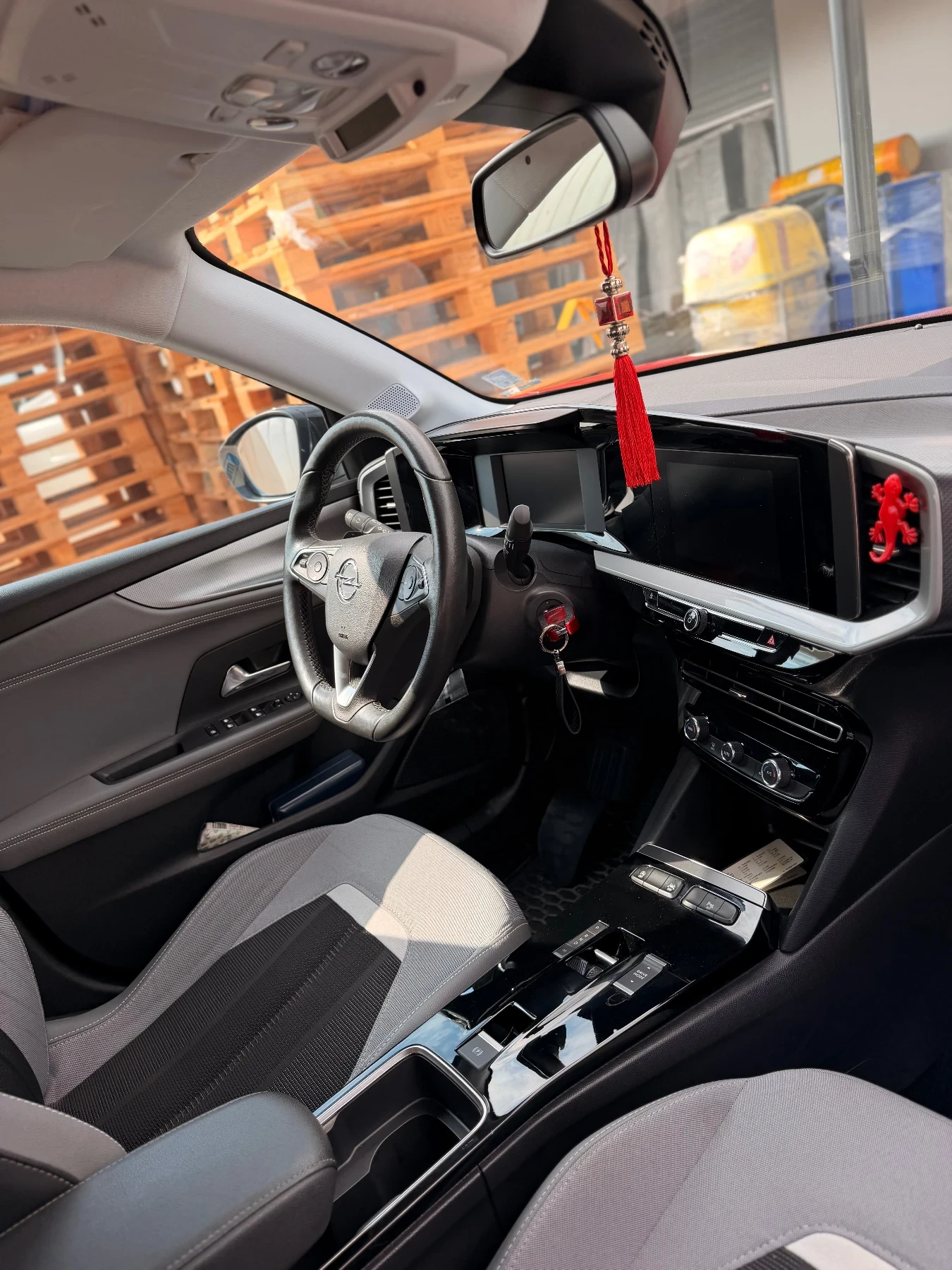 Opel Mokka, снимка 4 - Автомобили и джипове - 55843477