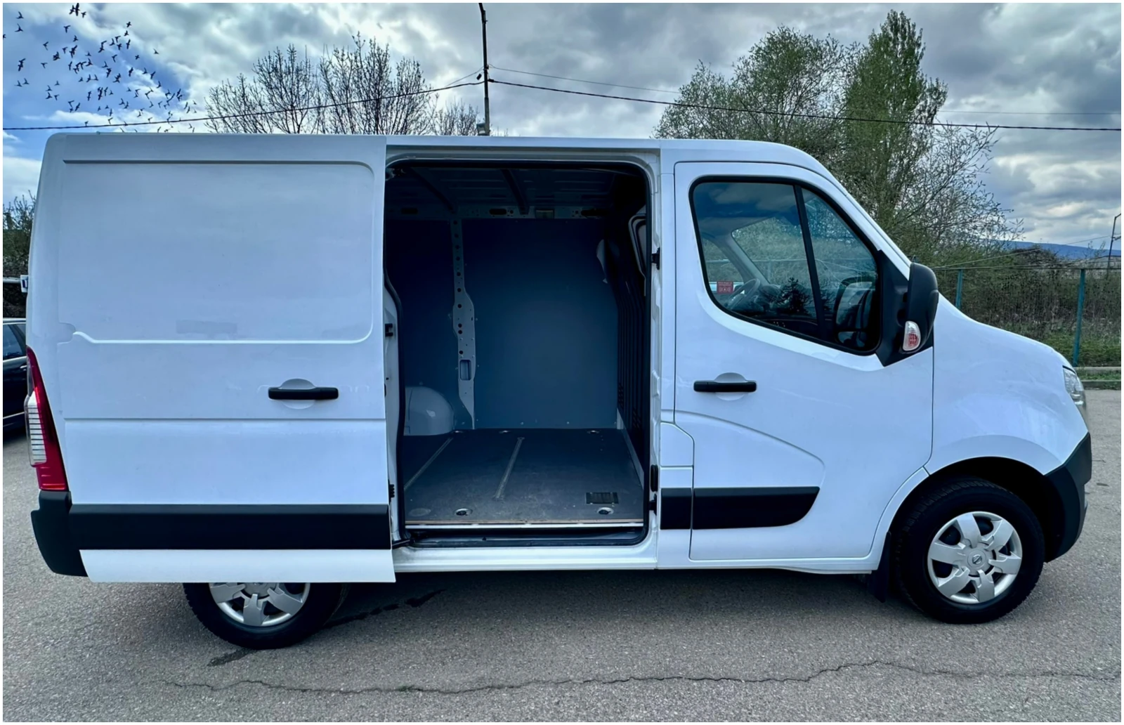 Nissan NV400 * ПРОМО ЦЕНА* КЛИМАТИК* PDC с камера*  - изображение 9