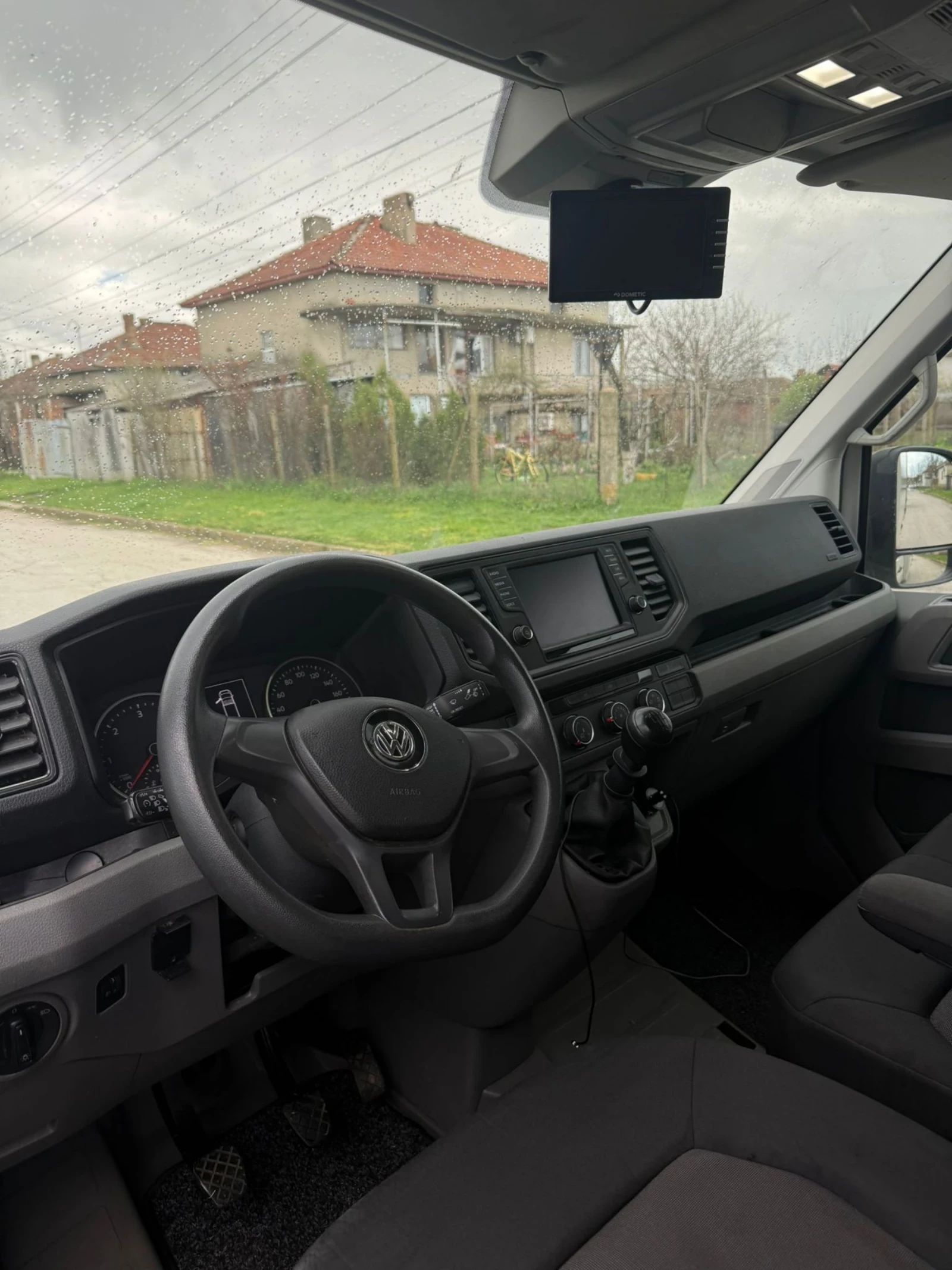 VW Crafter, снимка 8 - Бусове и автобуси - 53955121