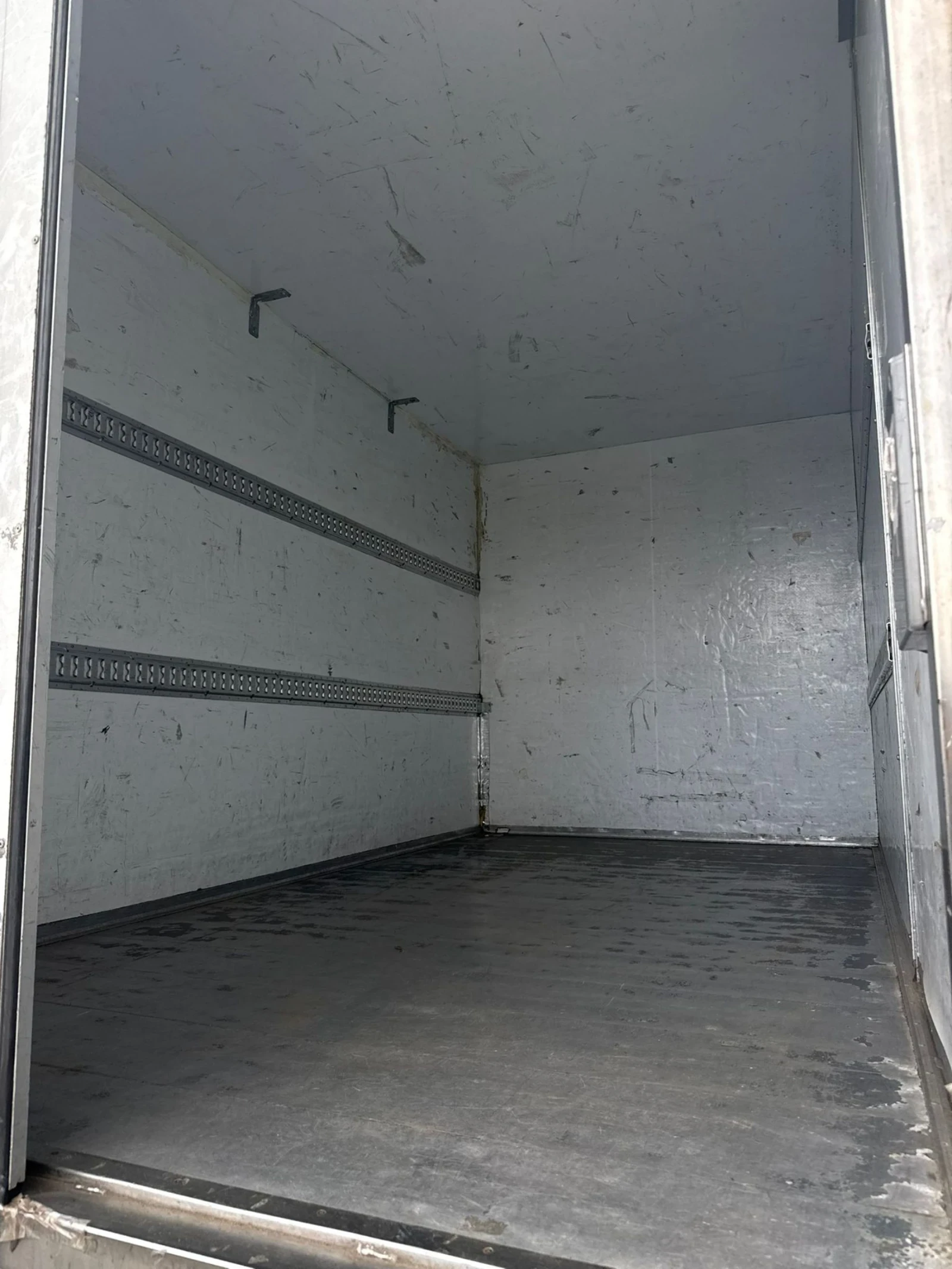 VW Crafter, снимка 7 - Бусове и автобуси - 53955121