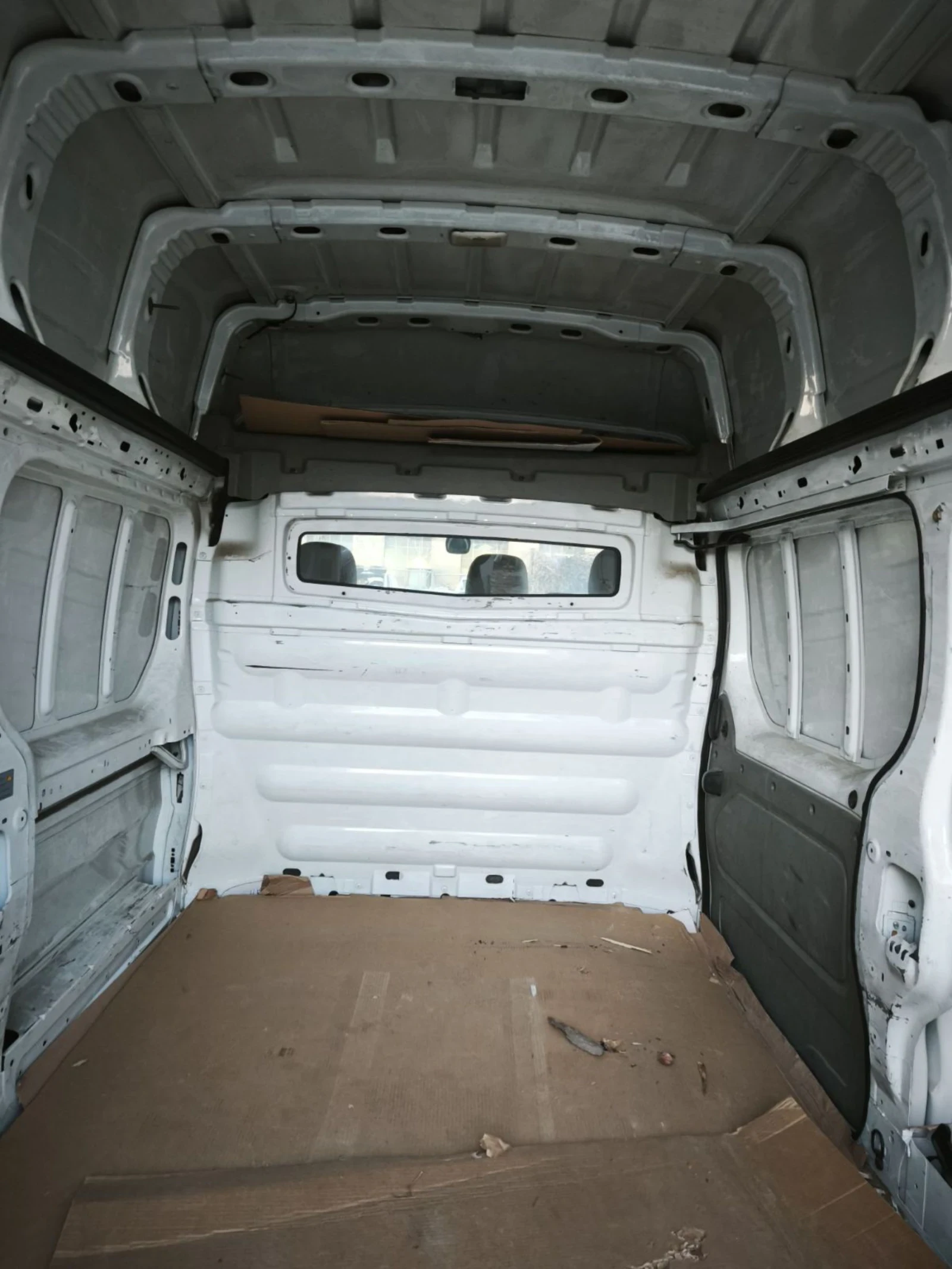 Nissan Primastar, снимка 4 - Бусове и автобуси - 54157001