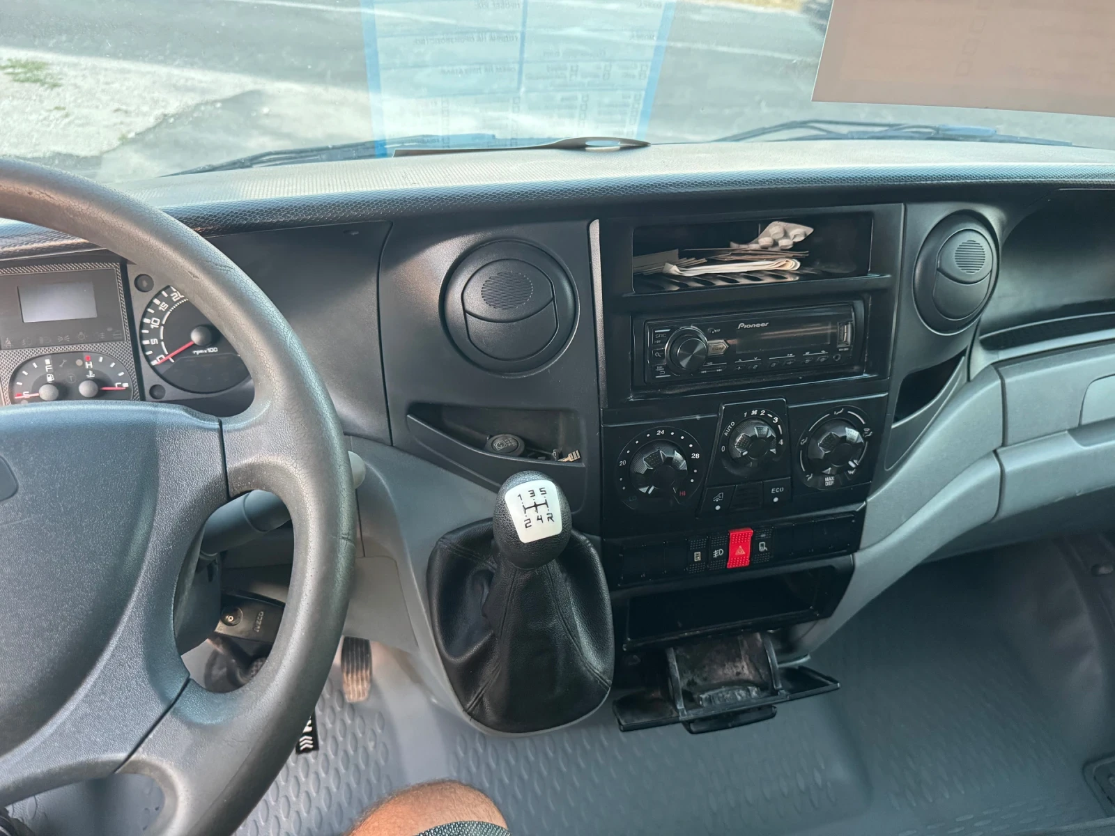 Iveco 35s12 2.3 5+ 1, снимка 12 - Бусове и автобуси - 55741540