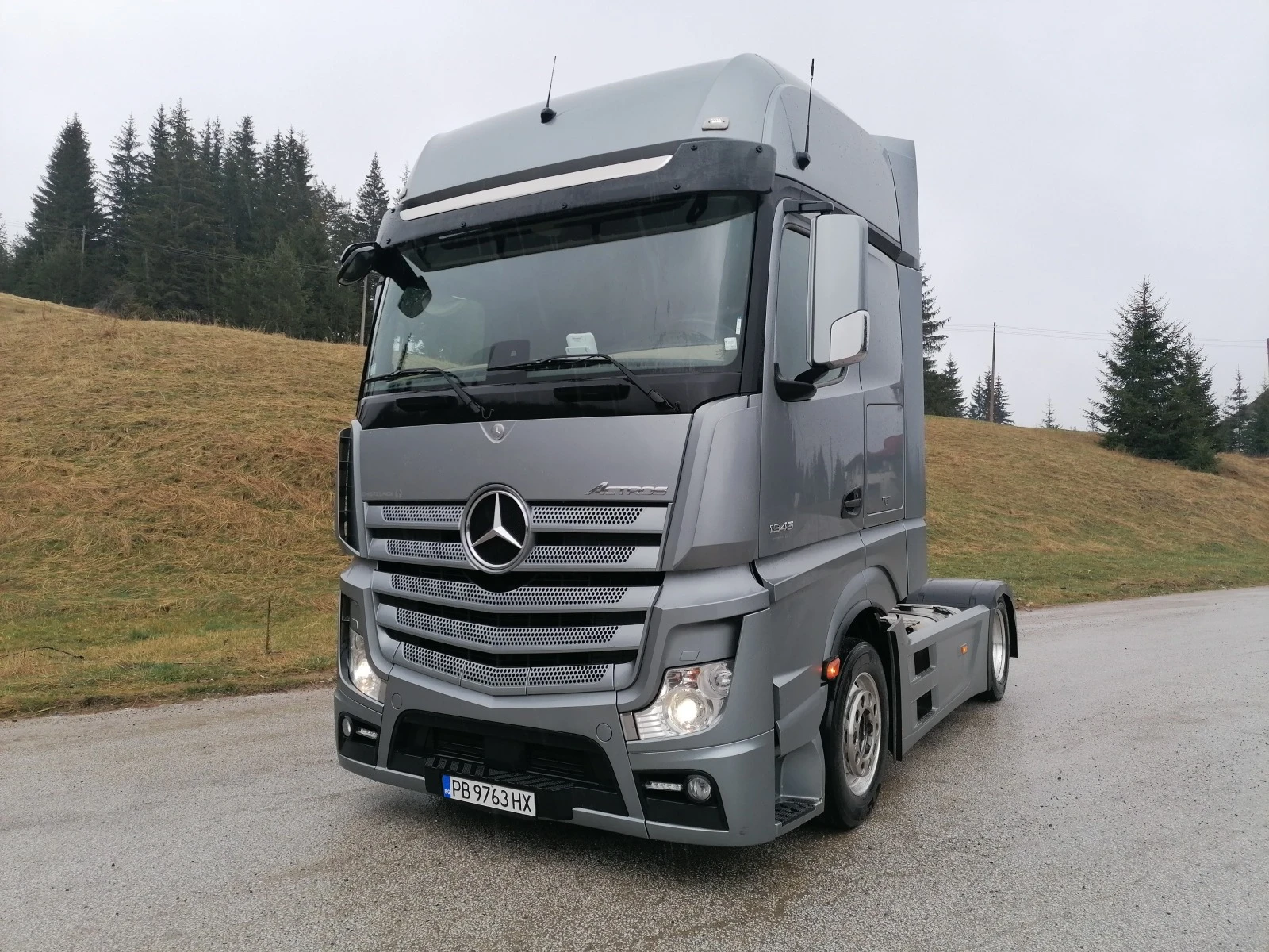 Mercedes-Benz Actros 1945 - Мега - изображение 5