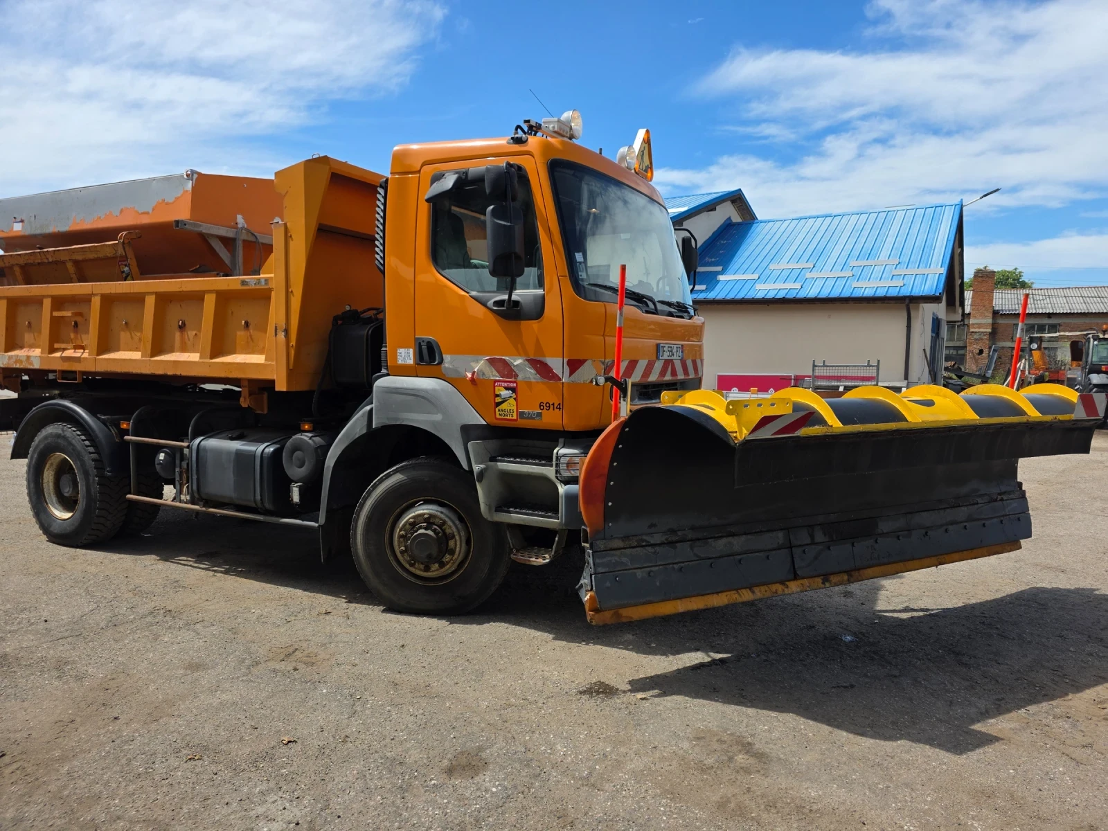 Renault Kerax 370dci самосвал снегорин , снимка 4 - Камиони - 52580243