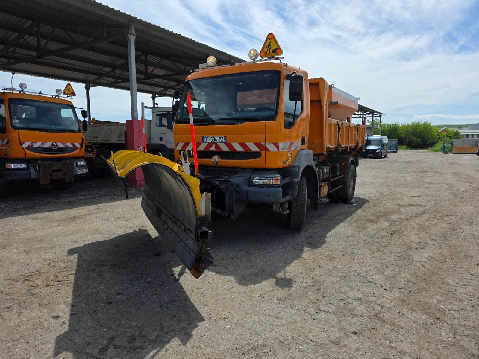 Renault Kerax 370dci самосвал снегорин , снимка 2 - Камиони - 52580243
