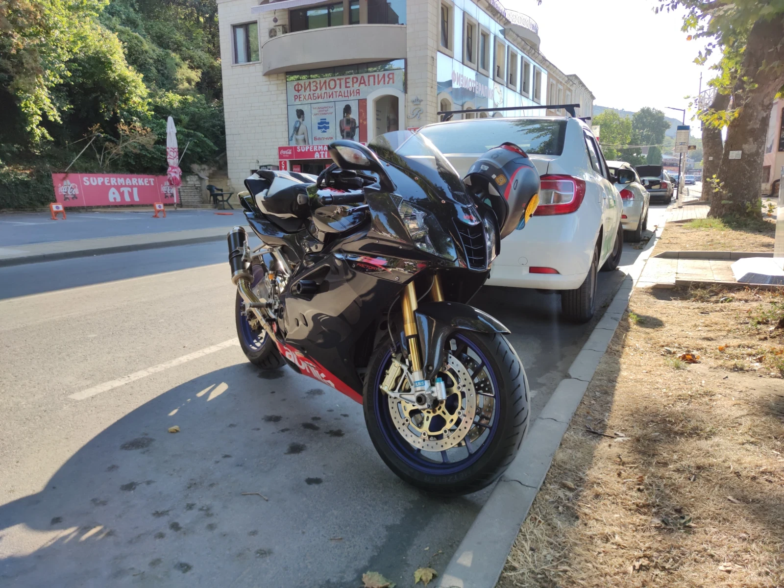 Aprilia RSV4 Factory R - изображение 2