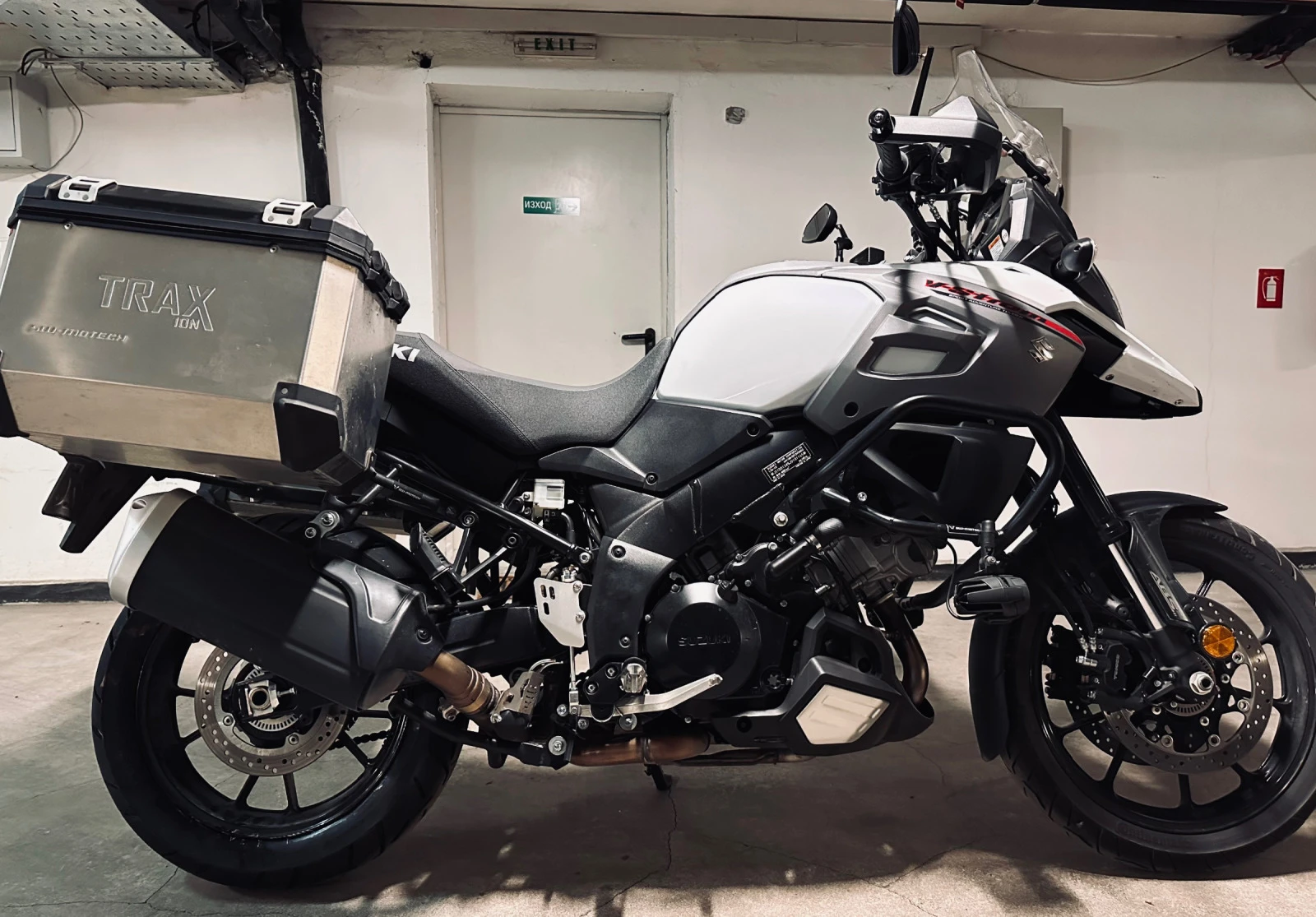 Suzuki V-strom 1000 - изображение 2