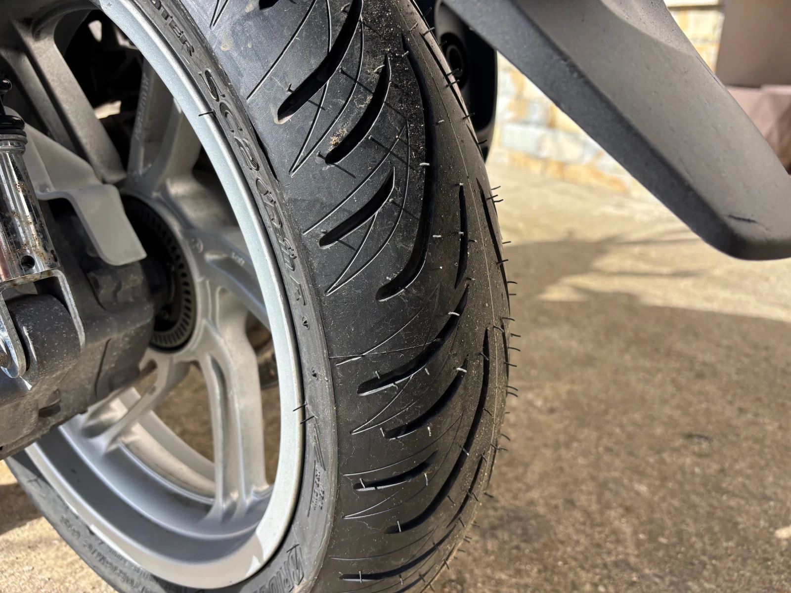 Honda Sh 300i ABS Led - изображение 10