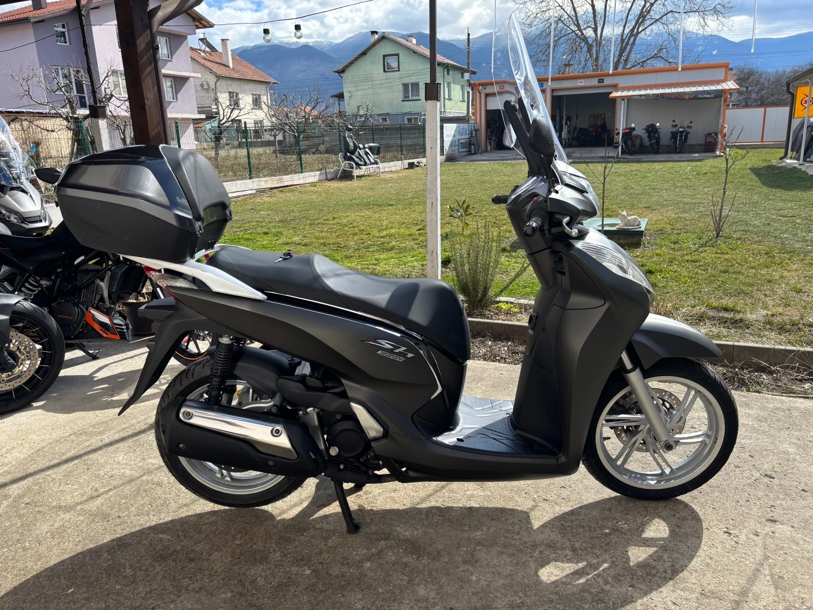 Honda Sh 300i ABS Led - изображение 6