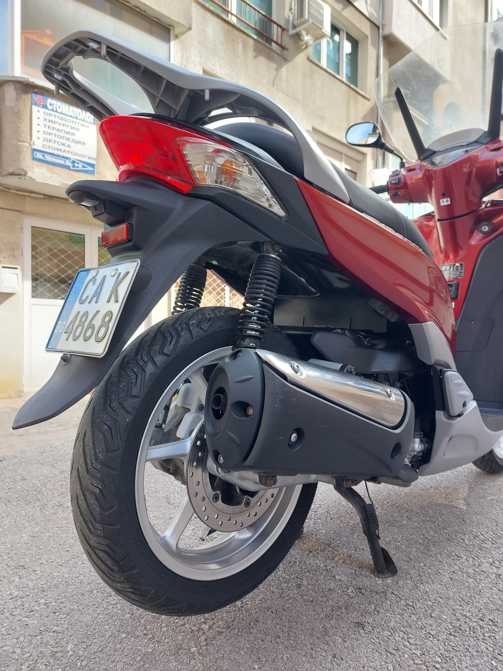 Honda Sh 300, снимка 11 - Мотоциклети и мототехника - 54540403