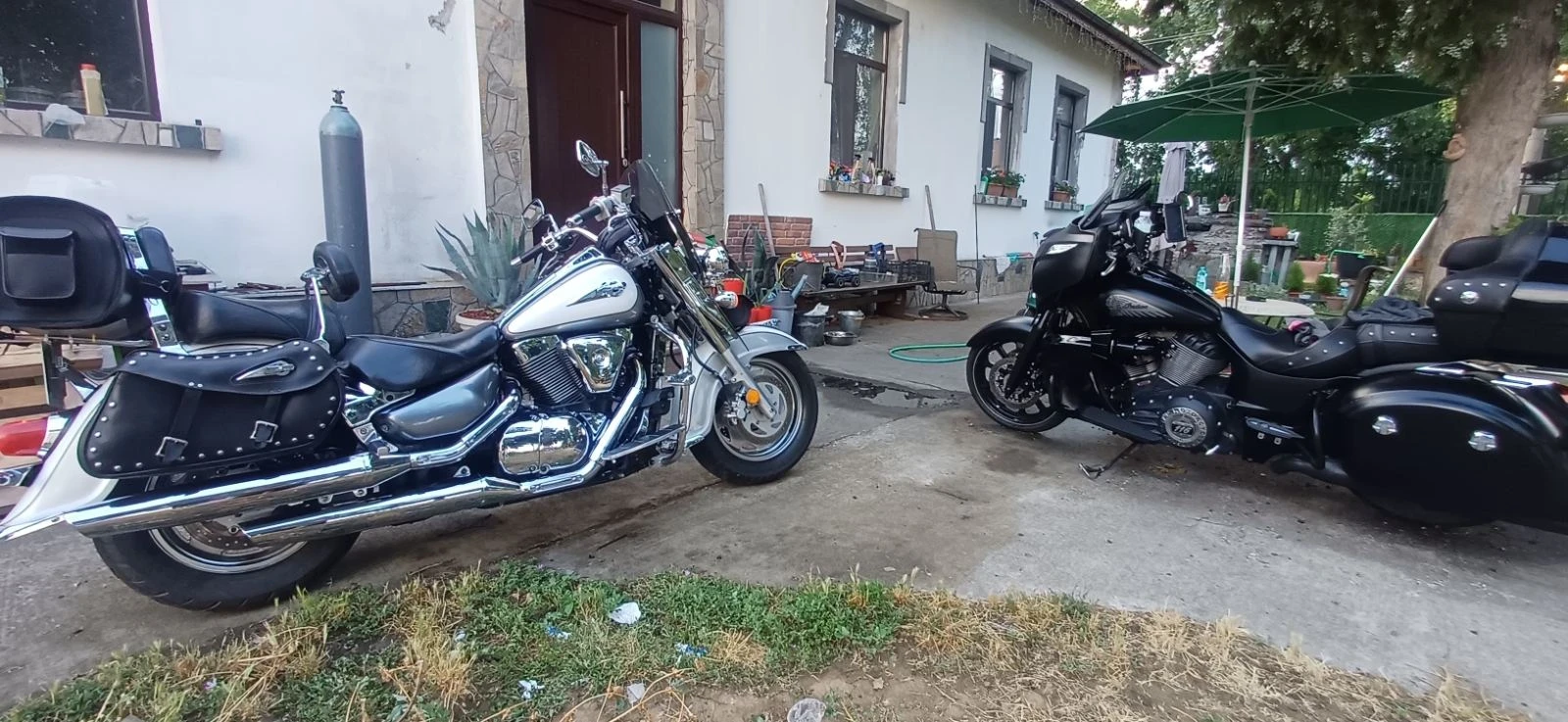 Suzuki Intruder 1500, снимка 5 - Мотоциклети и мототехника - 55899228