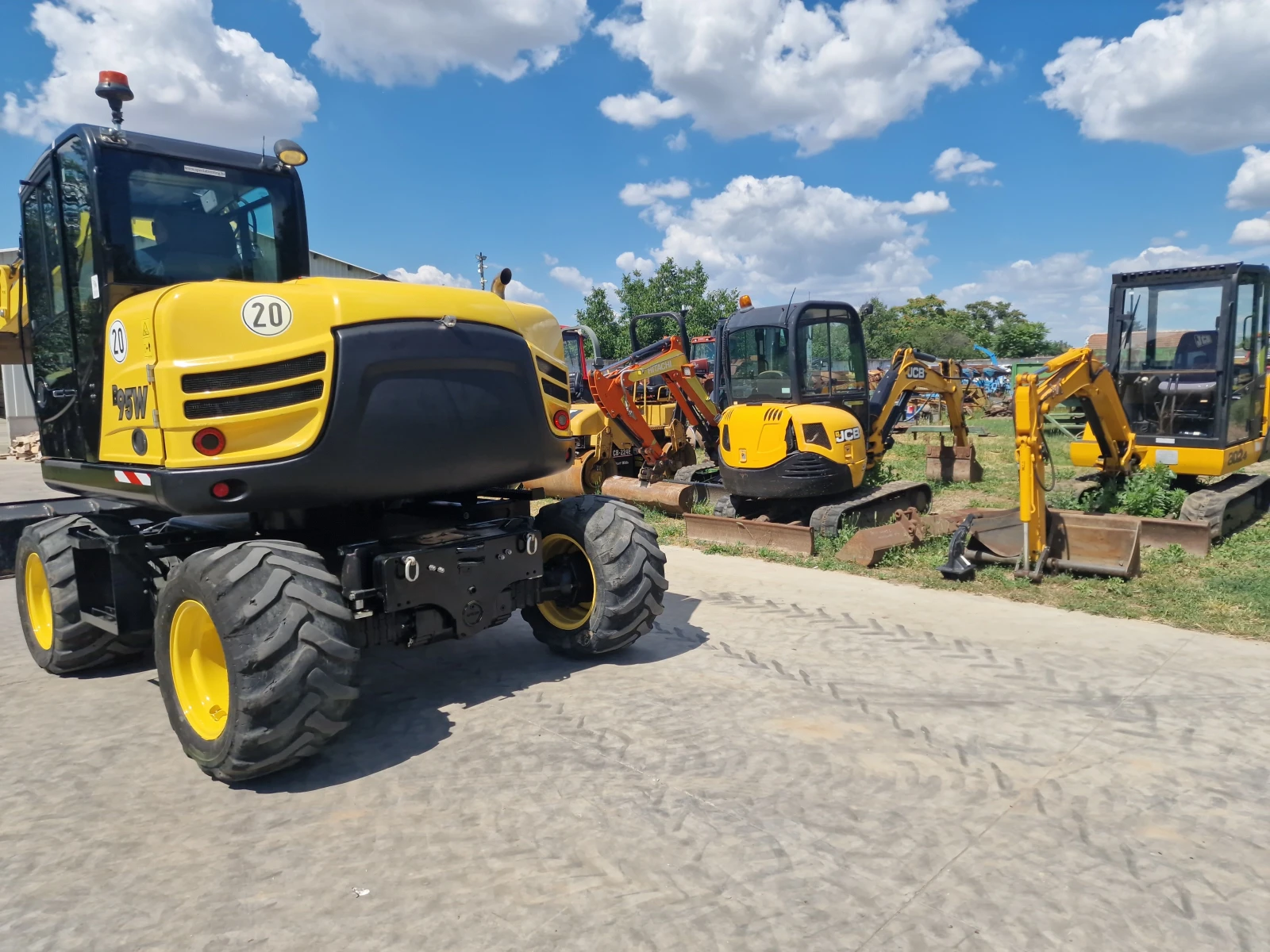 Багер Yanmar B95W, снимка 5 - Индустриална техника - 54971943