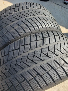 Гуми Зимни 325/35R22, снимка 4