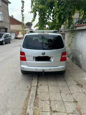 VW Touran 2.2, снимка 2
