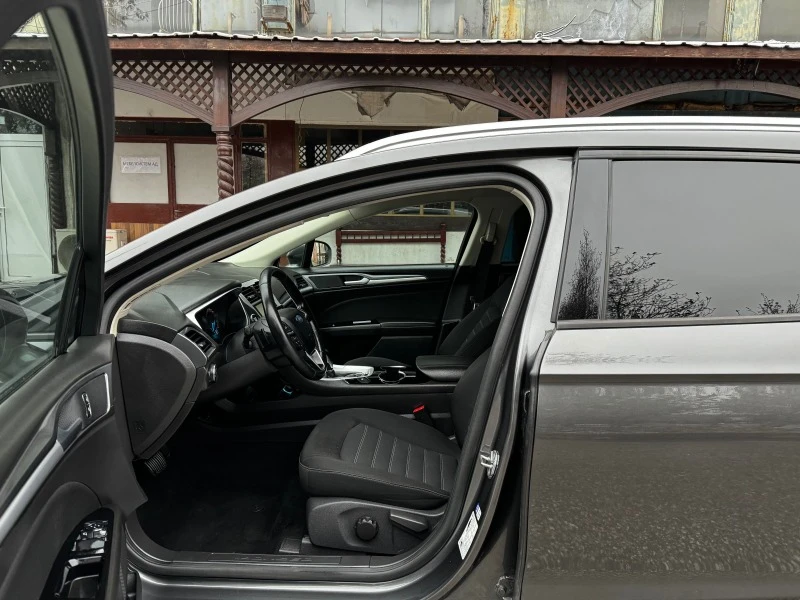 Ford Mondeo 2.0 TDCI Titanium, снимка 11 - Автомобили и джипове - 43733447