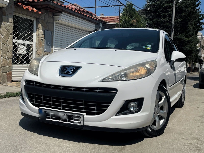 Peugeot 207 FACELIFT, снимка 1 - Автомобили и джипове - 46641071