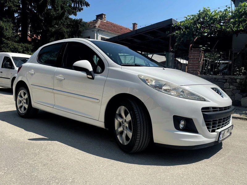 Peugeot 207 FACELIFT, снимка 3 - Автомобили и джипове - 46641071