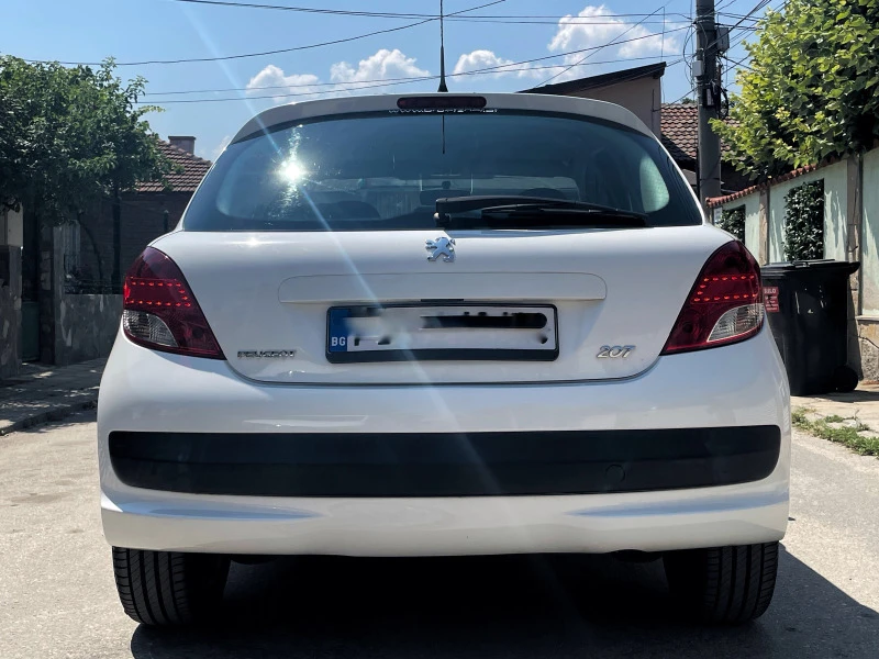 Peugeot 207 FACELIFT, снимка 6 - Автомобили и джипове - 46641071