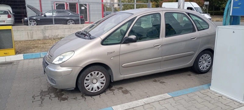 Citroen Xsara picasso, снимка 6 - Автомобили и джипове - 47256363