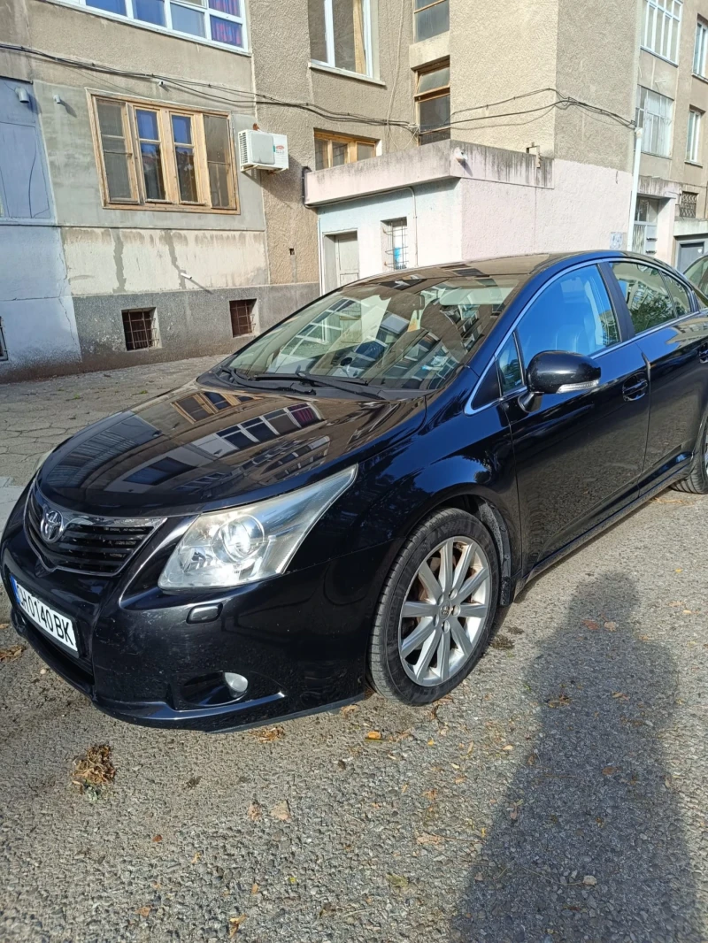 Toyota Avensis 2.2D, sol 2, снимка 1 - Автомобили и джипове - 47670288