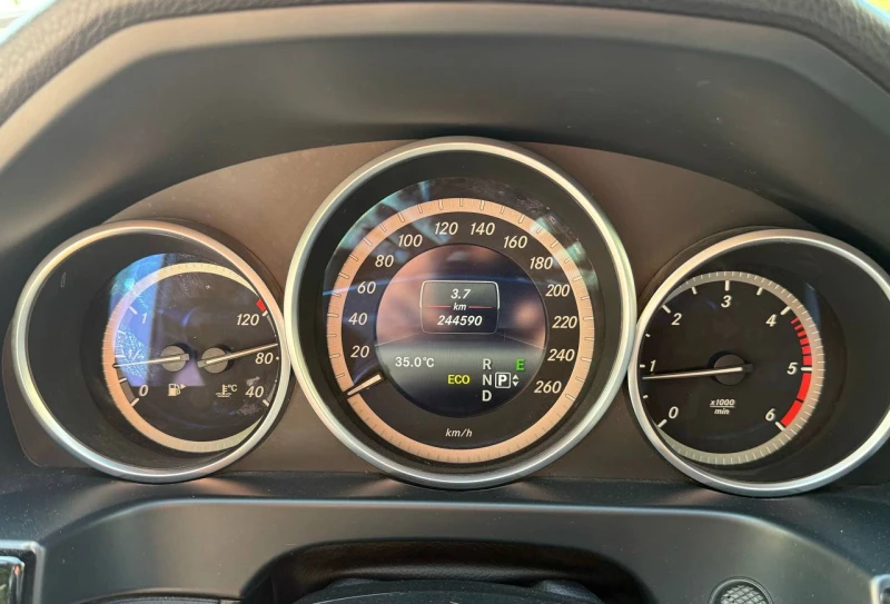 Mercedes-Benz E 200 E200 136кс, снимка 7 - Автомобили и джипове - 51782439