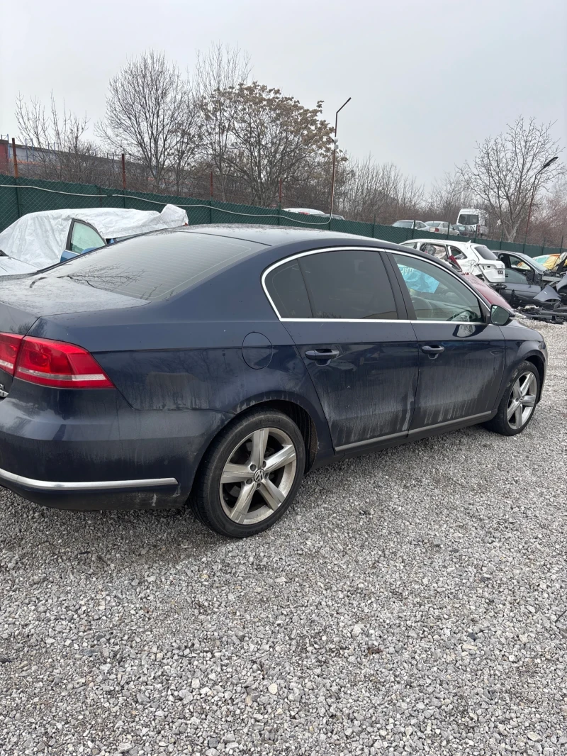 VW Passat B7 2.0 TDI, снимка 4 - Автомобили и джипове - 48497245