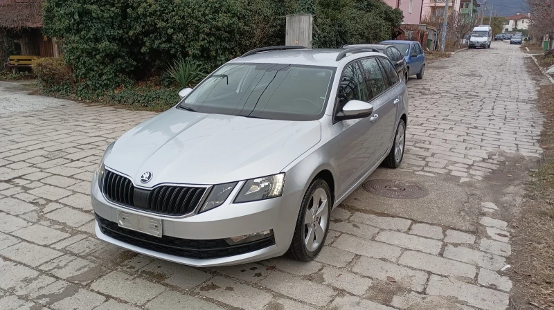 Skoda Octavia 1.6 TDI , снимка 1 - Автомобили и джипове - 48832733