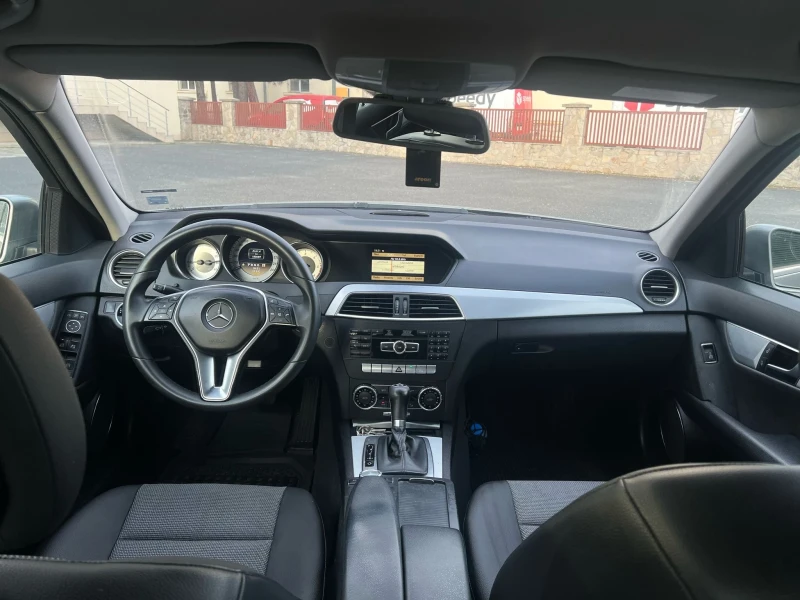 Mercedes-Benz C 200 cdi Blueefficiency, снимка 7 - Автомобили и джипове - 49498552