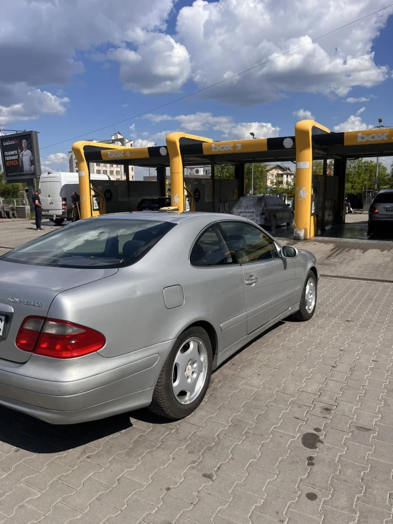 Mercedes-Benz CLK 200 kompressor , снимка 5 - Автомобили и джипове - 52300060