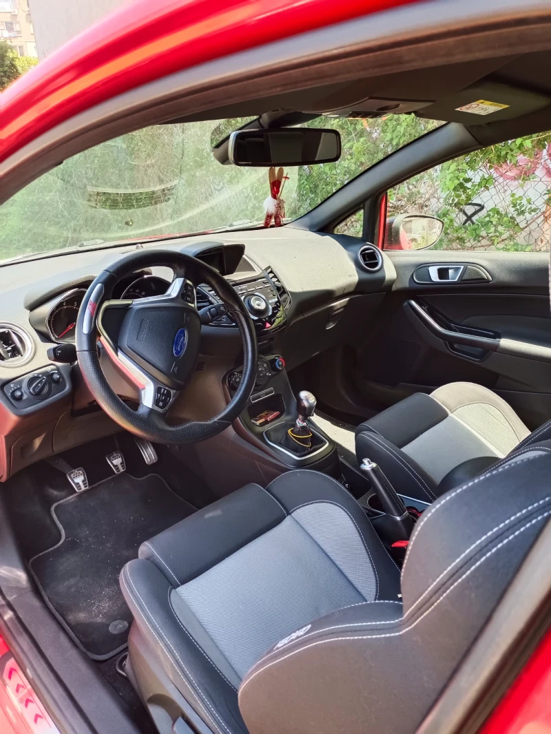 Ford Fiesta St, снимка 7 - Автомобили и джипове - 52449570