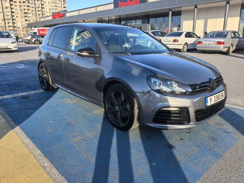 VW Golf 6.R paket Бартер и Лизинг, снимка 2 - Автомобили и джипове - 52341700