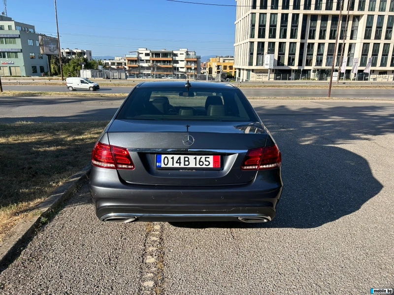 Mercedes-Benz E 300 AMG Hybrid BlueTEC, снимка 12 - Автомобили и джипове - 51914219